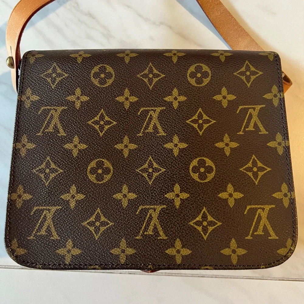 Real authentic vintage Louis Vuitton buckle no zipper hand bag - Picture 4 of 13